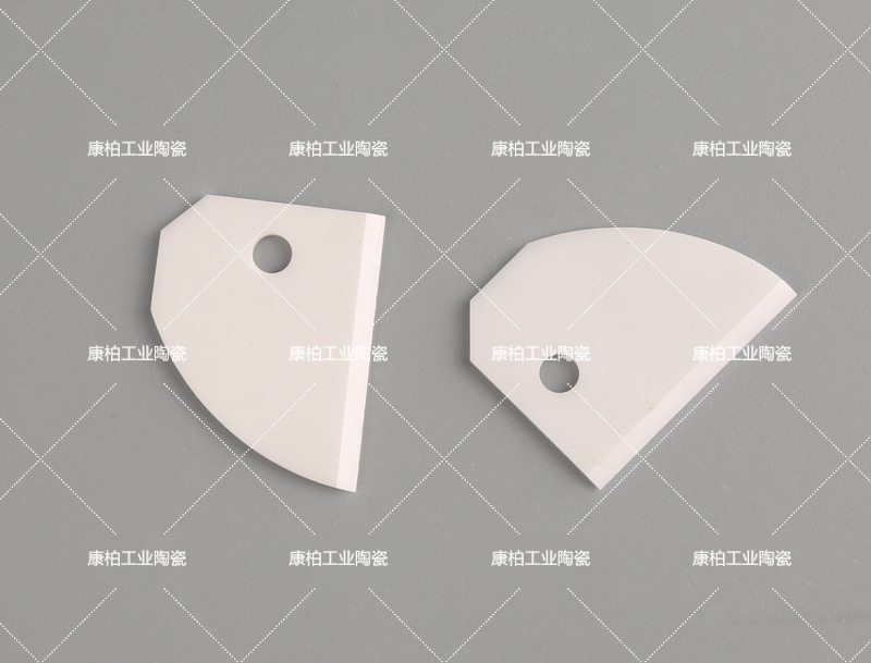 氧化鋁陶瓷是什么材料？導(dǎo)熱效果怎么樣？