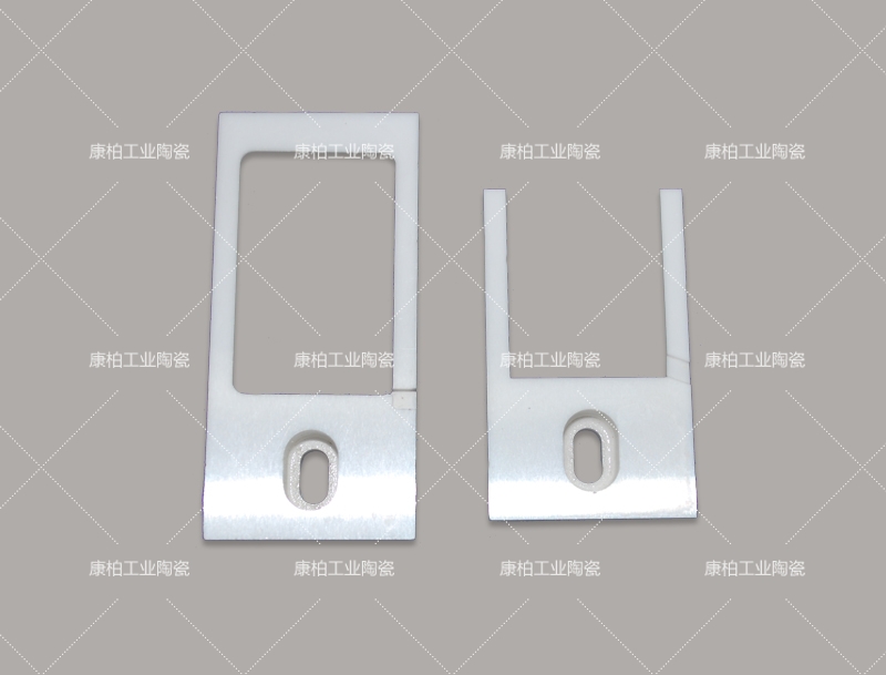 氧化鋯陶瓷棒料上又開孔又開槽，真能一體加工？